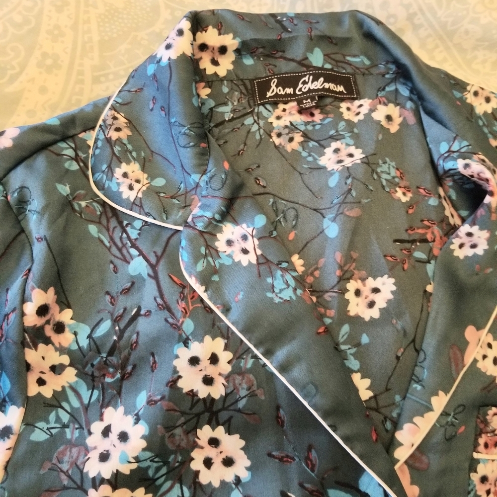 SAM EDELMAN SIZE MED SATIN CHERRY BLOSSOM PAJAMAS